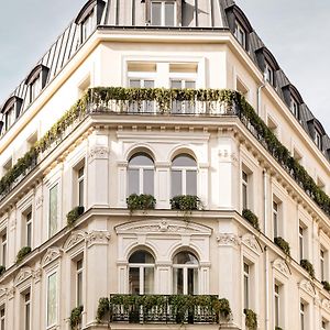 Chateau Des Fleurs