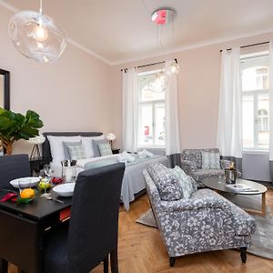 Garden Suites Residence By Tkc
